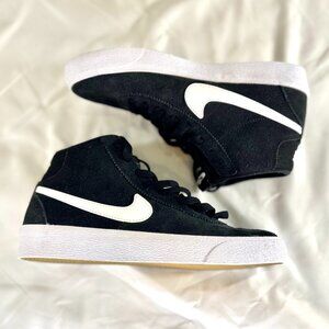 Nike SB BRUIN HI WMNS Shoes - Size 7 - Black/White